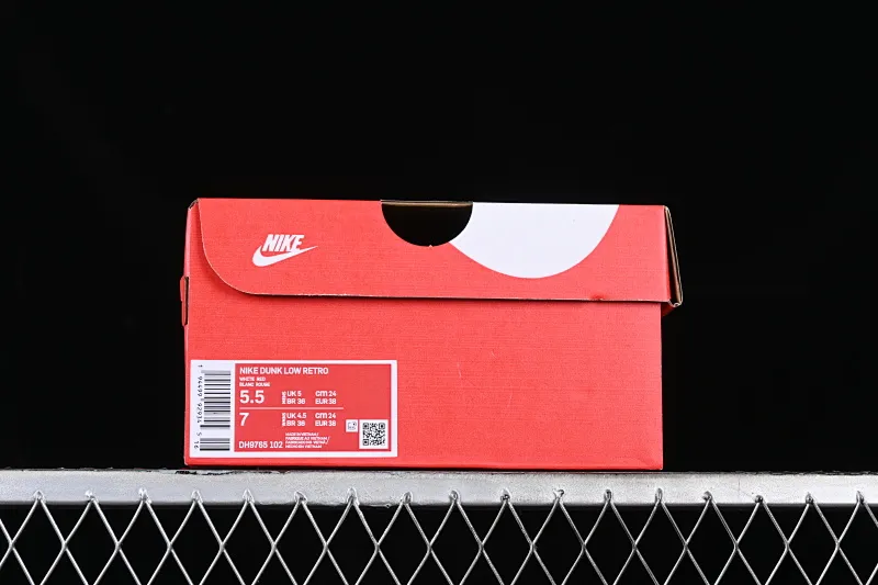All Categories Nk SB Dunk Series Nk SB Dunk Low Low-top sneakers Nk Dunk Low Travel high-street style SB strappy low-top casual sneakers DH9765-102